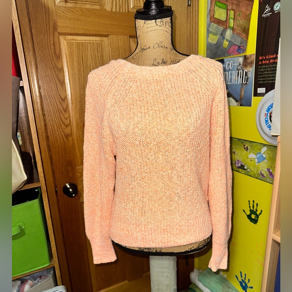 🧡FREE PEOPLE ORANGE SWEATER